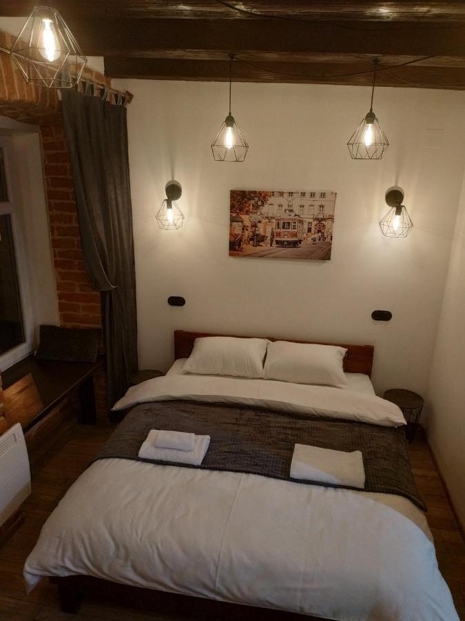 Loft Апартаменти З Балконом В Центрі Львова Bagian luar foto