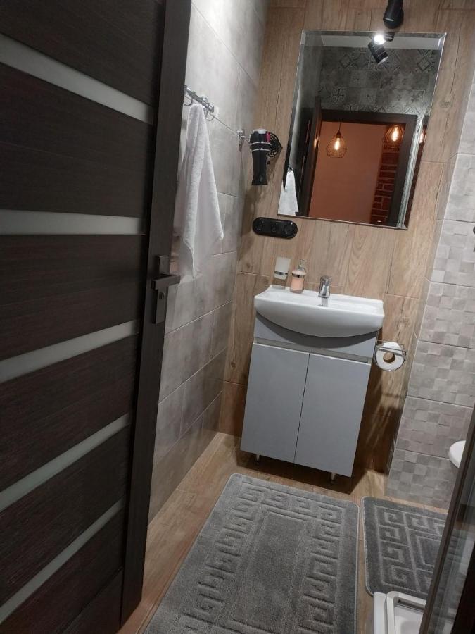 Loft Апартаменти З Балконом В Центрі Львова Bagian luar foto